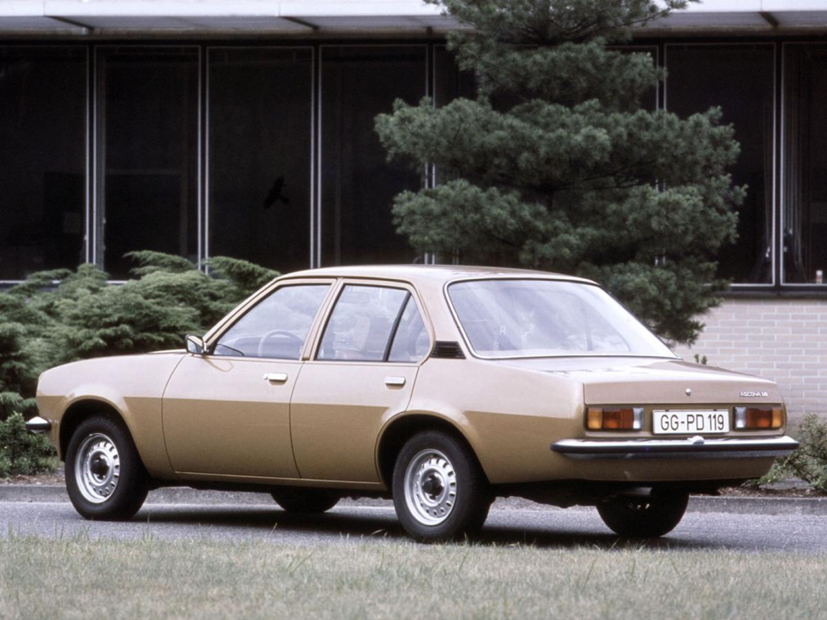 Бак opel ascona